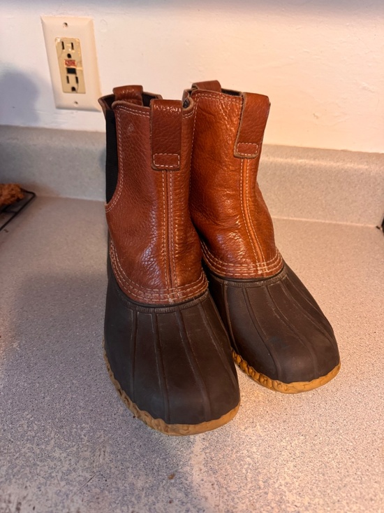 L.L. Bean Shoes - L.L. Bean boots slip on tumbled leather size 10 women’s made in USA